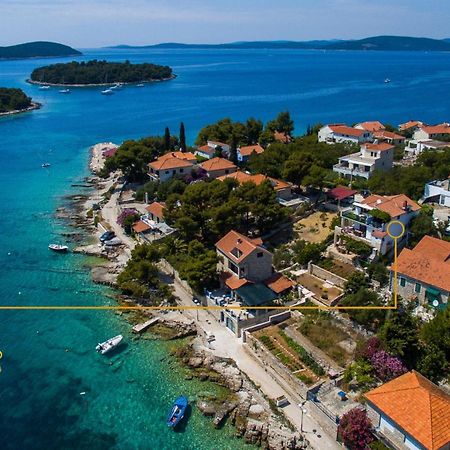 Golden view luxury apartment Maslinica Buitenkant foto