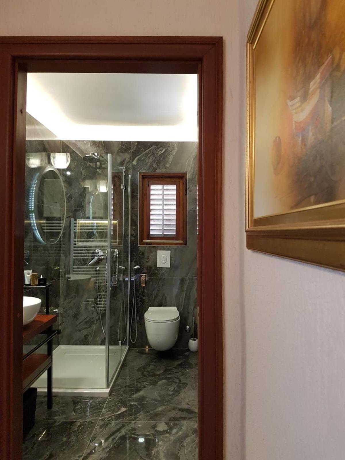 Golden view luxury apartment Maslinica Buitenkant foto